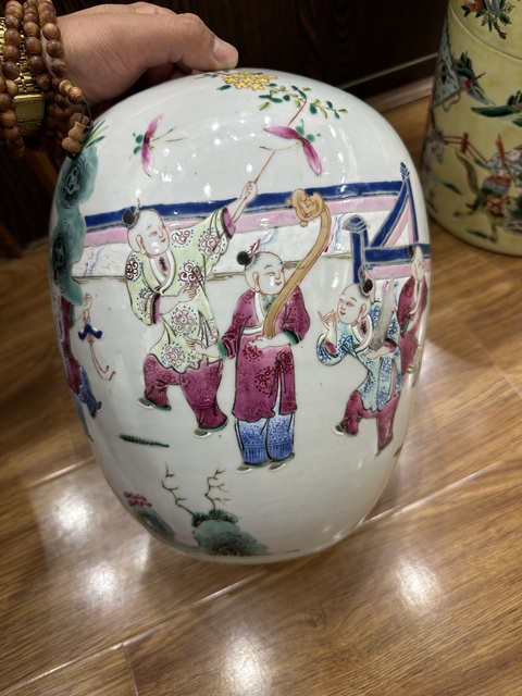 古玩陶瓷粉彩人物故事紋冬瓜罐真品鑒賞圖