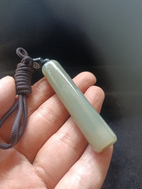 古玩玉器清·和田玉管真品鑒賞圖