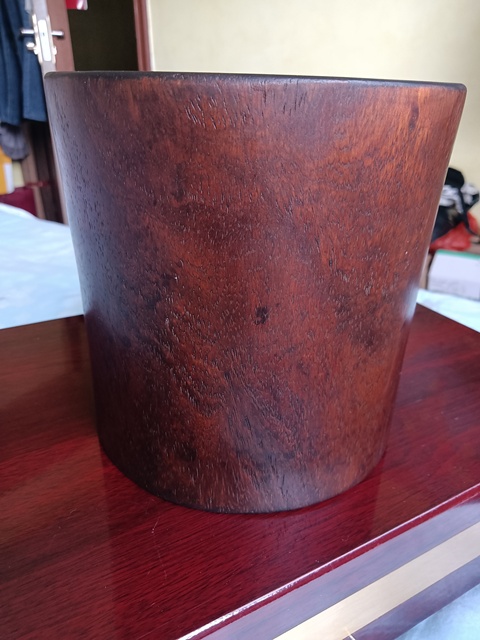 古玩雜項(xiàng)筆筒真品鑒賞圖