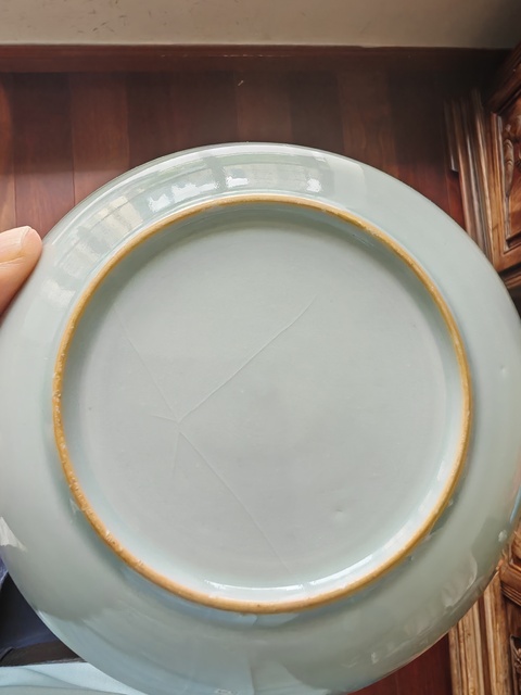 古玩陶瓷青花山水盤真品鑒賞圖