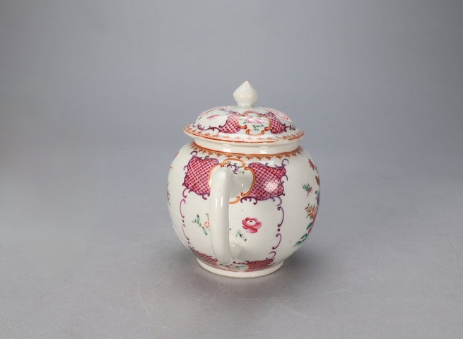 古玩陶瓷廣彩執(zhí)壺真品鑒賞圖