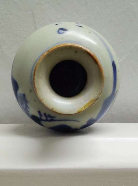 古玩陶瓷山水紋青花石榴尊真品鑒賞圖