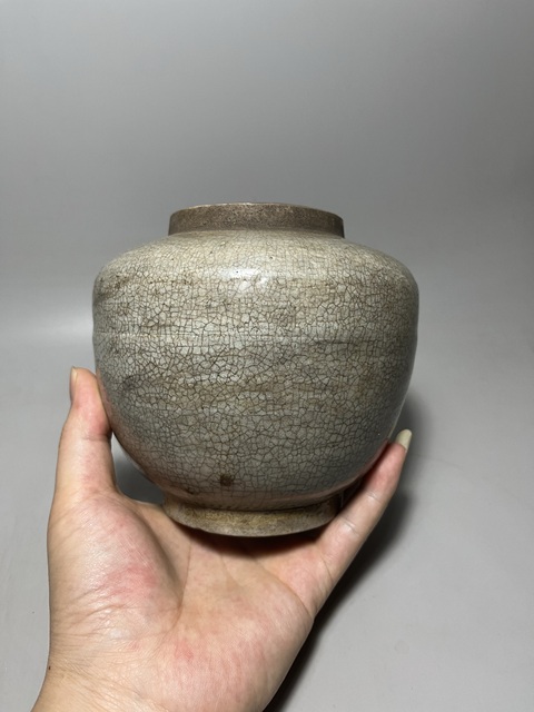 古玩陶瓷哥釉罐真品鑒賞圖