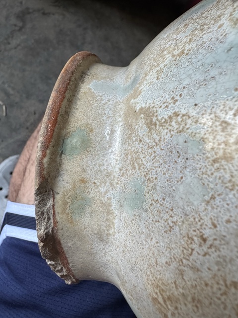 古玩陶瓷晚清石灣窯花瓶真品鑒賞圖