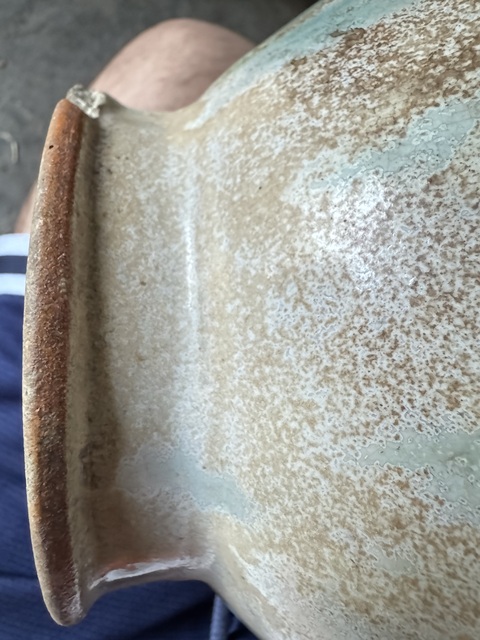古玩陶瓷晚清石灣窯花瓶真品鑒賞圖