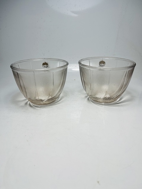 古玩雜項花瓣紋水杯一對拍賣,當前價格188元