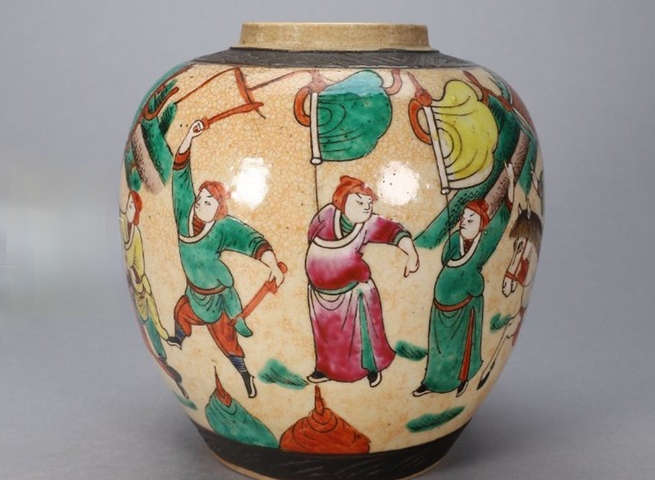 古玩陶瓷哥釉五彩罐真品鑒賞圖
