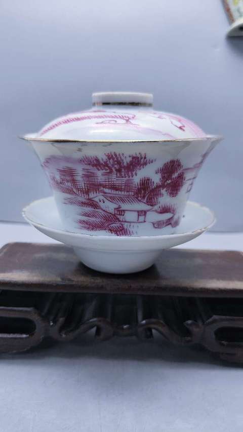 古玩陶瓷民國胭脂紅山水三才蓋碗真品鑒賞圖