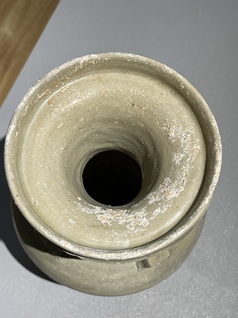 古玩陶瓷南北朝四系盤口瓶真品鑒賞圖