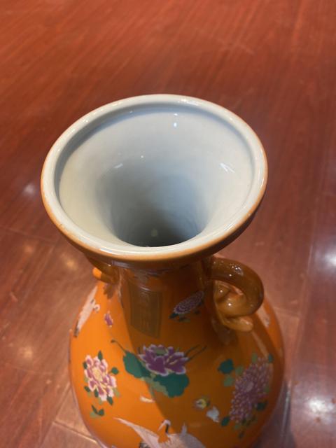 古玩陶瓷鶴紋粉彩瓶真品鑒賞圖