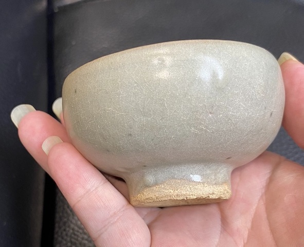 古玩陶瓷元代青釉碗真品鑒賞圖