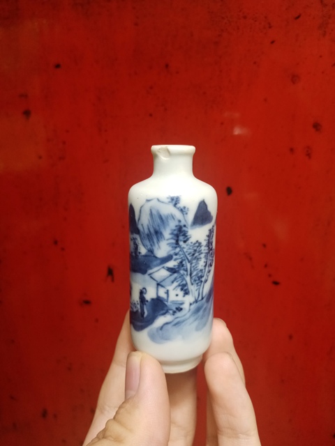 古玩陶瓷青花鼻煙壺真品鑒賞圖