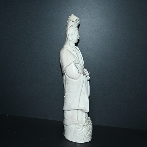 古玩陶瓷民國德化窯觀音造像真品鑒賞圖