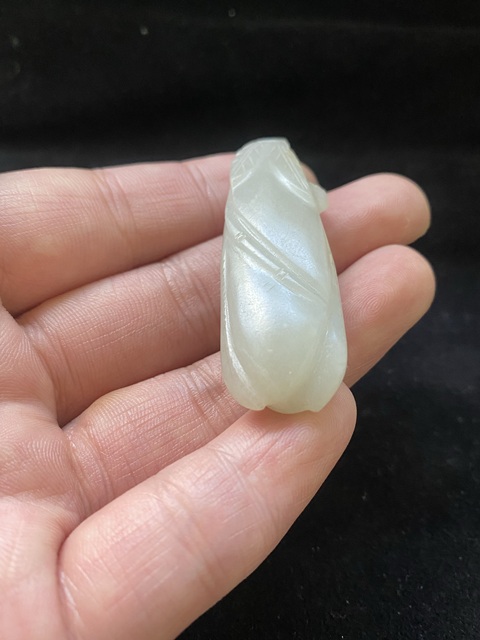 古玩玉器清代和田白玉雕“瓜果墜”拍賣,當(dāng)前價(jià)格2000元