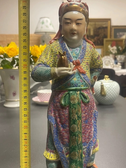 古玩陶瓷人物塑像真品鑒賞圖