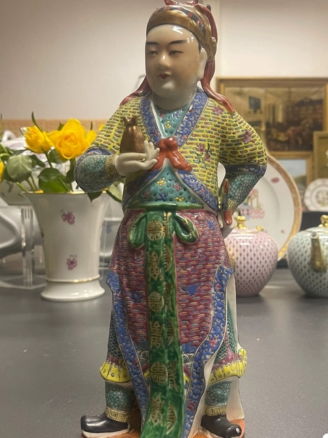 古玩陶瓷人物塑像真品鑒賞圖