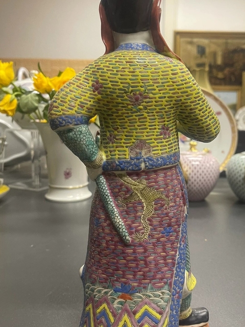 古玩陶瓷人物塑像真品鑒賞圖