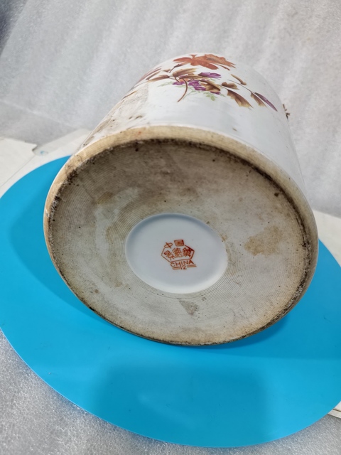 古玩陶瓷彩繪畫花卉紋提梁壺拍賣，當前價格680元