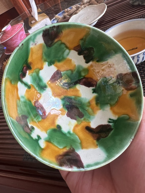 古玩陶瓷虎皮三彩杯真品鑒賞圖