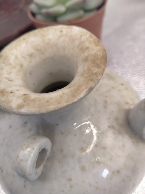 古玩陶瓷明末青白釉三系執(zhí)壺拍賣(mài),當(dāng)前價(jià)格168元