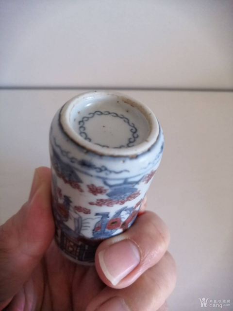古玩陶瓷青花釉里紅人物故事紋鼻煙壺真品鑒賞圖