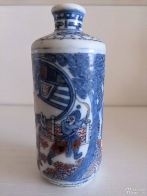 古玩陶瓷青花釉里紅人物故事紋鼻煙壺真品鑒賞圖