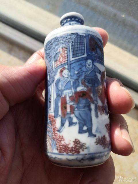 古玩陶瓷青花釉里紅人物故事紋鼻煙壺真品鑒賞圖