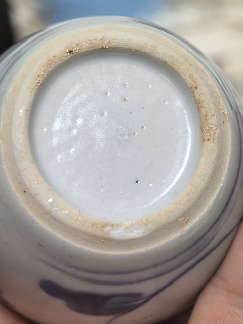 古玩陶瓷花卉紋青花罐真品鑒賞圖