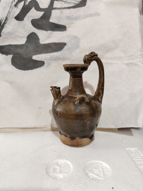 古玩陶瓷雞首壺真品鑒賞圖