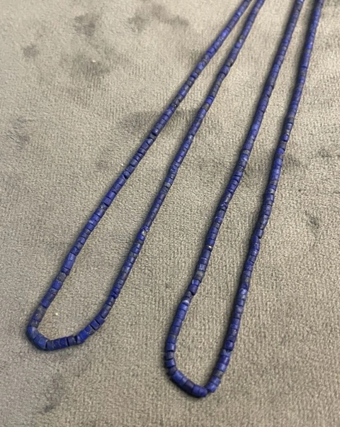 古玩玉器唐.千年青金石小米珠鏈.兩串拍賣，當前價格500元
