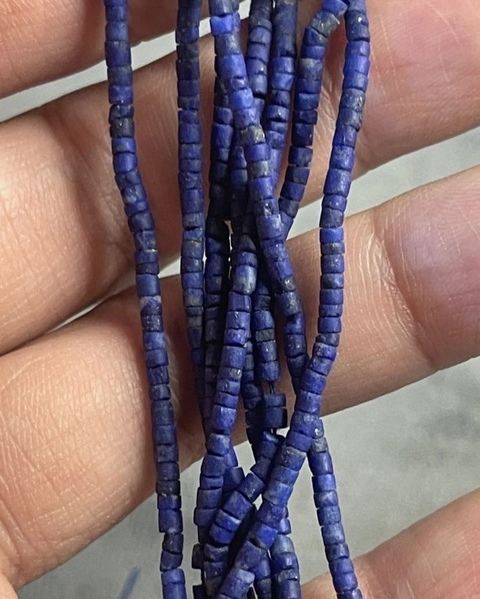古玩玉器唐.千年青金石小米珠鏈.兩串拍賣，當前價格500元
