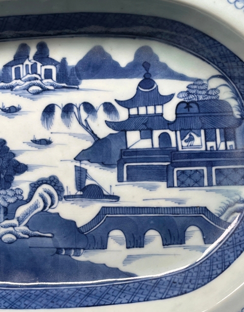 古玩陶瓷清道光-青花山水人物紋八方大盤拍賣，當(dāng)前價(jià)格3000元
