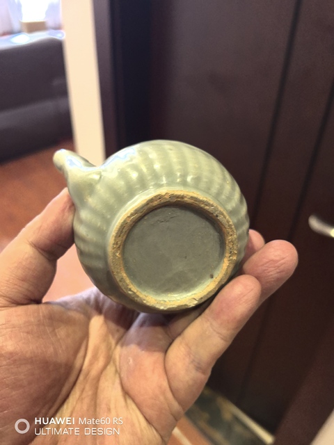 古玩陶瓷南宋龍泉青瓷執壺拍賣,當前價格4800元