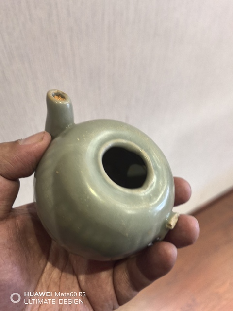 古玩陶瓷南宋龍泉青瓷執壺拍賣,當前價格4800元