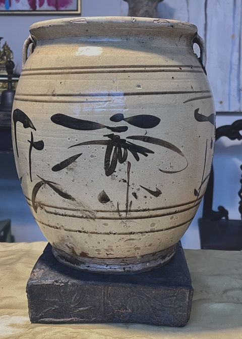 古玩陶瓷白釉褐彩花卉紋四系罐拍賣,當(dāng)前價格388元