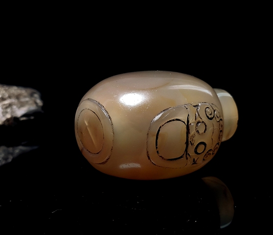 古玩雜項清代瑪瑙鼻煙壺拍賣，當前價格5000元