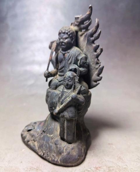 古玩銅器銅佛像真品鑒賞圖