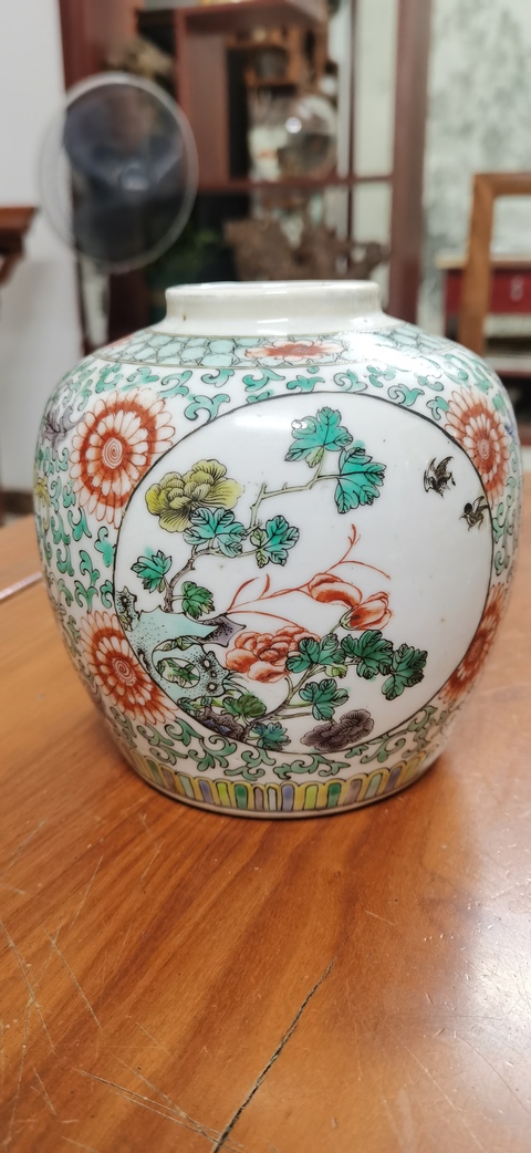 古玩陶瓷花卉紋五彩罐真品鑒賞圖