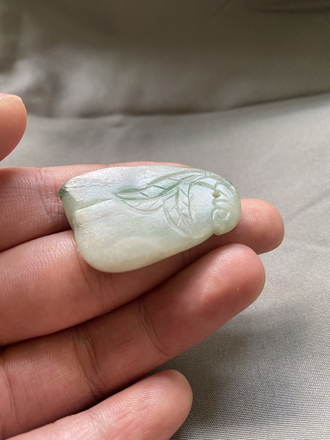 古玩玉器翡翠雕“瓜果墜”真品鑒賞圖