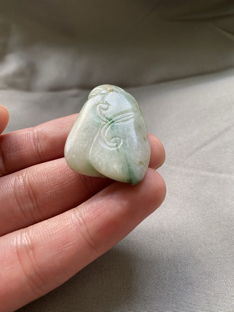 古玩玉器翡翠雕“瓜果墜”真品鑒賞圖