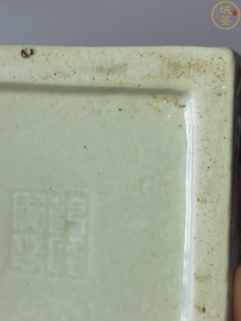 古玩陶瓷粉彩博古圖筆筒真品鑒賞圖