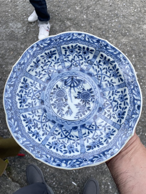 古玩陶瓷青花盤真品鑒賞圖