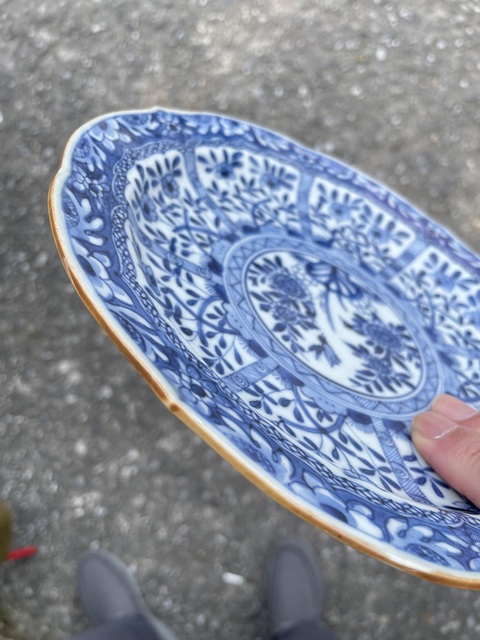 古玩陶瓷青花盤真品鑒賞圖