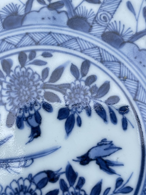 古玩陶瓷青花盤真品鑒賞圖