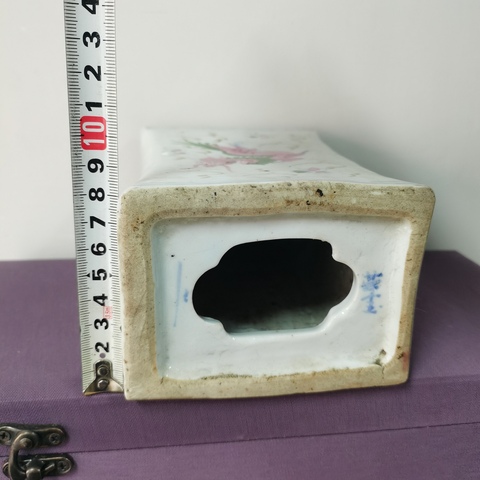 古玩陶瓷釉下彩龍鳳紋脈枕真品鑒賞圖