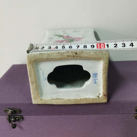 古玩陶瓷釉下彩龍鳳紋脈枕真品鑒賞圖