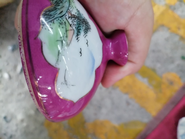 古玩陶瓷民國胭脂紅蓋盅一對拍賣,當前價格2000元