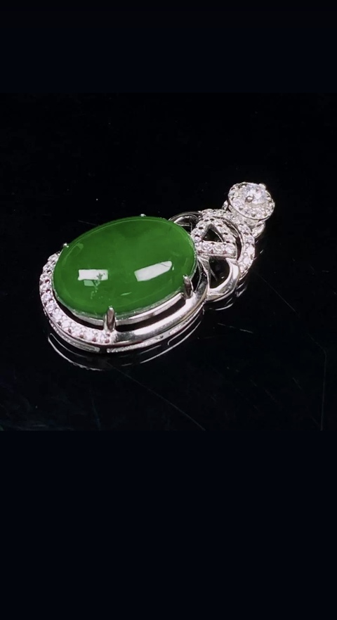 古玩玉器天然翡翠吊墜拍賣,當前價格6800元