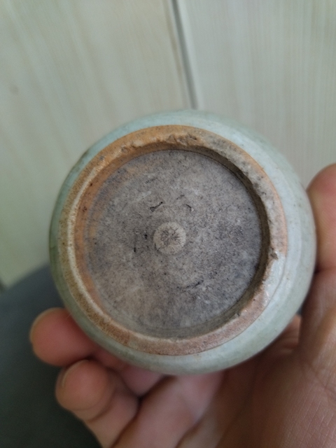 古玩陶瓷龍泉青瓷水盂拍賣,當前價格688元