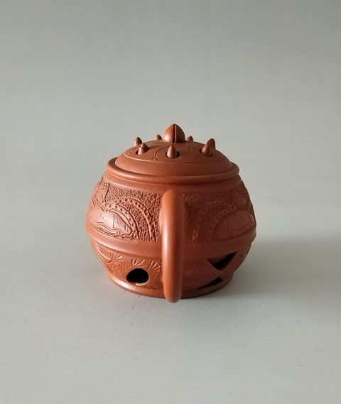 古玩雜項(范志強原礦青水泥)荷花蓮子壺拍賣,當前價格1998元